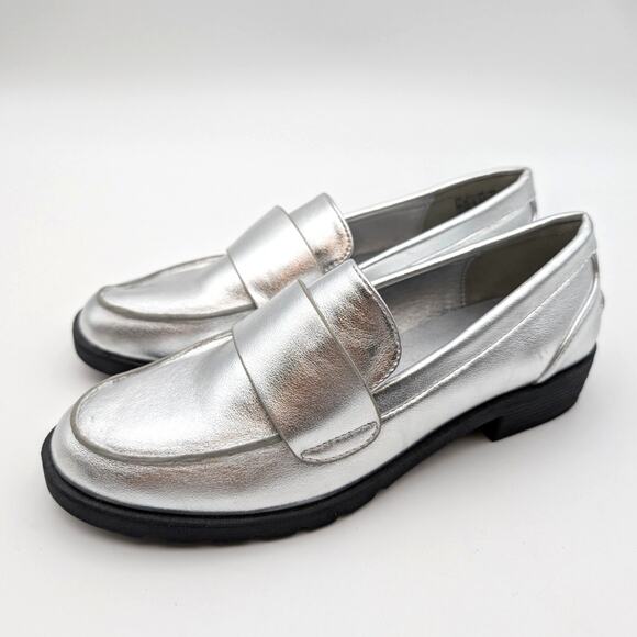 Kenneth Cole Reaction Fern Slip On Loafer Shoes Women's Silver Size US6 EU36 - Picture 1 of 11